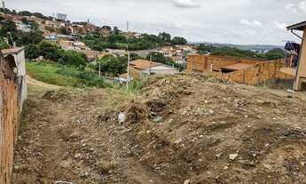 Imagem 7: Excelente terreno residencial ou comercial