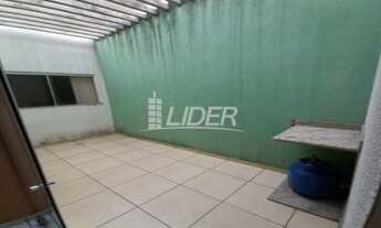 Imagem 6: Casa para aluguel, 3 quartos, 2 suítes, 3 vagas, Santa Mônica - Uberlândia/MG