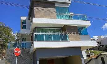 Imagem 2: Casa com 3 quartos, 2 suítes, 2 vagas - Nova Gramado