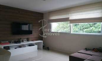 Imagem 2: Casa para venda com 460m², 4 suítes, 4 vagas e piscina no Residencial Gênesis I em Alphavi