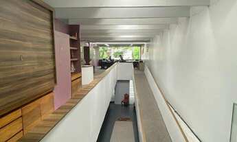 Imagem 7: Casa na Alameda Dos Indígenas, com 320m²