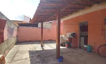 Imagem: Casa linear no condomínio Flamingo com