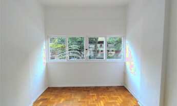 Imagem 6: EXCELENTE IMÓVEL, REFORMADO, ÓTIMA LOCALIZAÇÃO, VASTO COMÉRCIO E FÁCIL LOCOMOÇÃO, APARTAME