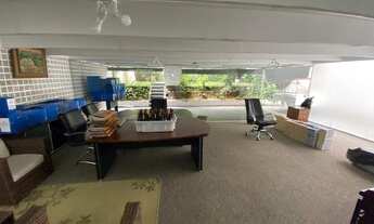 Imagem 4: Casa na Alameda Dos Indígenas, com 320m²