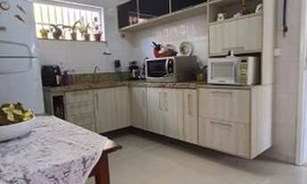 Imagem 2: El-Casa com 3 Quartos - Ampla e Ventilada - no Porcelanato - Pronta para Morar