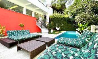 Imagem 3: Oportunidade! Maravilhosa e moderna casa em São Conrado! ENERGIA SOLAR. Poucos metros da p