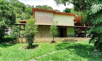 Imagem: Casa em Sitio em Itaipava, com 3 quartos