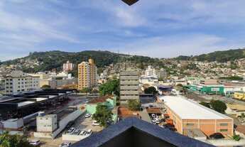 Imagem 3: Amplo apartamento com 3 suites e 02 vgs de garagem - Centro - Florianópolis - SC