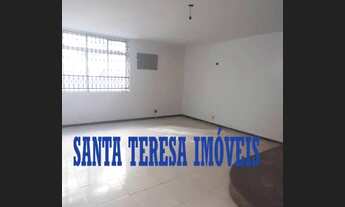 Imagem 4: Casa duplex com 3 quartos e mais dois anexos e área nos fundos de 110m²