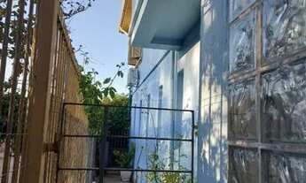 Imagem 5: Sobrado com loja Térrea e ap 2 dormitórios na parte superior com 5 vagas em Teresópolis