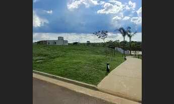 Imagem 2: Lote no Jardins Capri