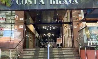 Imagem: Sala na Dona Laura, esquina Florencio Ygartua