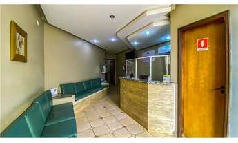 Imagem 7: Imóvel comercial à venda por R$500.000,00, com 243 m², 4 salas com banheiros, recepção