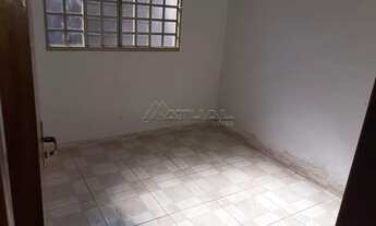 Imagem 2: Casa à venda 3 Quartos, 1 Suite, 4 Vagas, 390M², Parque Atheneu, Goiânia - GO