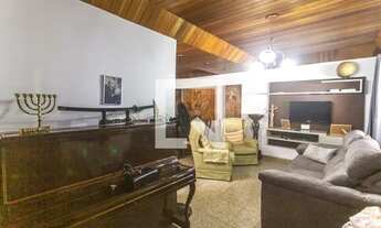 Imagem: Casa à Venda - Rudge Ramos, 4 Quartos