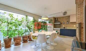 Imagem 7: Apartamento à venda, com 208m² de Área útil, 4 dormitórios, 3 Suítes, 3 Vagas de Garagem n