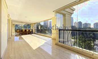 Imagem 6: Amplo apartamento com vista skyline para o Parque Burle Marx