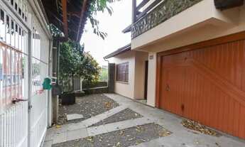 Imagem 4: Casa com 4 Quartos para Alugar no bairro Harmonia com 213m²