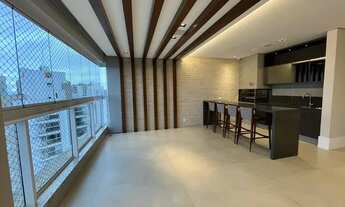 Imagem 3: Apartamento para venda tem 183 metros quadrados com 3 quartos