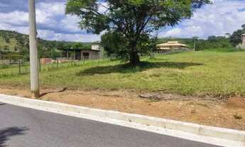 Imagem: Lote plano no condomínio canto da Seriema