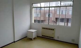 Imagem 6: Apartamento com 3 quartos para alugar por R$ 2000.00, 90.00 m2 - CENTRO - CURITIBA/PR