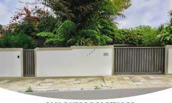 Imagem: Casa Triplex à Venda com 451 m², 04 suítes