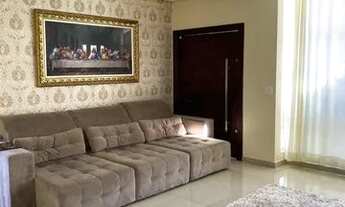 Imagem 2: Magnifico imóvel à venda no bairro Pedra Branca em Palhoça. Casa com 170 m², possui 3 dor