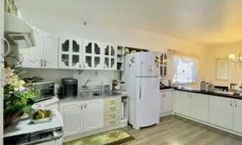 Imagem 4: CASA A VENDA Casa com 5 dormitórios