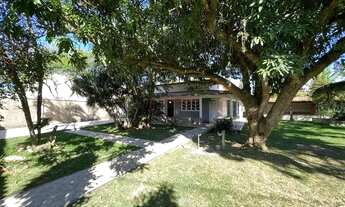 Imagem 2: Exuberante casa na segunda quadra do mar em Ponta da Fruta!