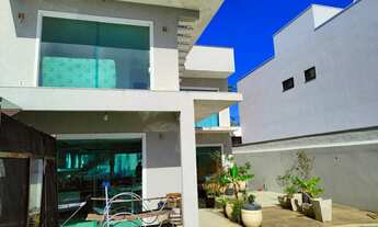 Imagem 1: Vendo Casa Duplex de Alto Padrão em Condomínio Jardim São Pedro, São Pedro da Aldeia - RJ