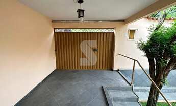 Imagem 3: Que tal uma LINDA CASA em uma excelente localização, no coração do Eldorado?!