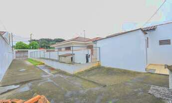 Imagem 5: Casa para venda tem 100 metros quadrados com 2 quartos em Vargem Grande - Pinhais - PR