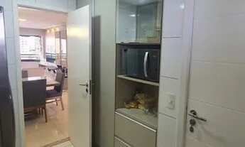 Imagem 7: Apartamento para venda possui 119 metros quadrados com 3 quartos em Ponta D'Areia - S