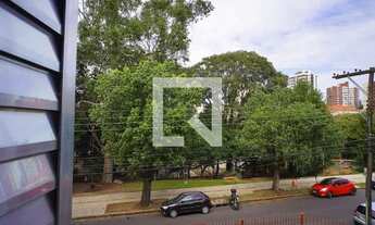 Imagem 7: Apartamento para Aluguel - Petrópolis, 3 Quartos, 74 m2