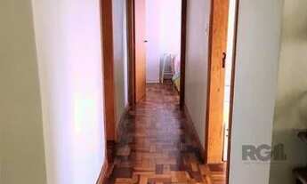 Imagem 7: Apartamento de 2 dormitórios com vaga no bairro Petrópolis