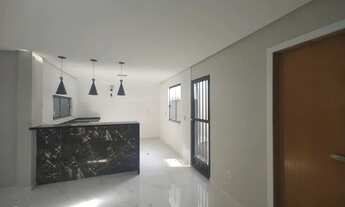 Imagem 7: Casa para aluguel possui 102 metros quadrados com 3 quartos