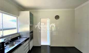 Imagem 6: Casa de condomínio para aluguel e venda possui 317 metros quadrados com 3 quartos