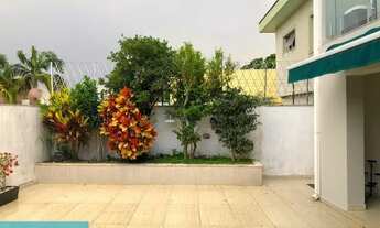 Imagem 4: Linda casa toda reformada e modernizada no Bosque da Saúde! Locação ou Venda!