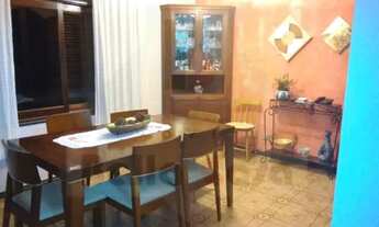 Imagem 6: Sobrado amplo com três dormitórios e quatro vagas de garagem na Mooca