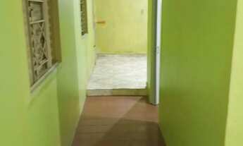 Imagem 3: Aluga-se casa Quarto com aluguel por R$700 /mês