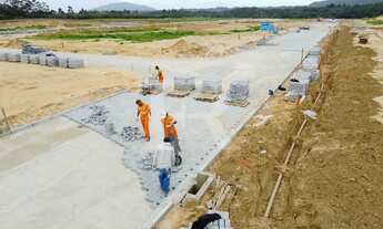 Imagem 4: Em Meio a Natureza EsverdeanteTerrenos Planos à venda em Loteamento Premium, São João do R