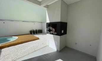 Imagem 5: Casa Sobrado com piscina e 3 quartos em Itajaí