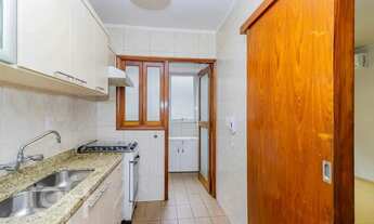 Imagem 7: Imóvel para venda tem 71 metros quadrados com 2 quartos em Petrópolis - Porto Alegre - RS