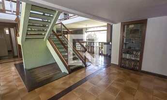 Imagem 2: Casa à Venda - Bandeirantes, 4 Quartos, 469 m2