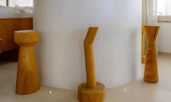 Imagem 3: Apartamento mobiliado com 4 suítes e 5 vagas de garagem na Avenida Atlântica em Balneário