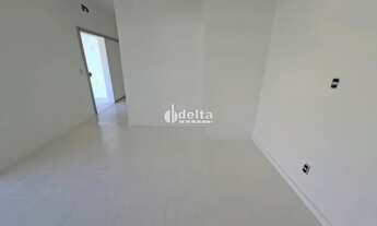 Imagem 3: Casa comercial disponível para locação no bairro Tabajaras em Uberlândia-MG