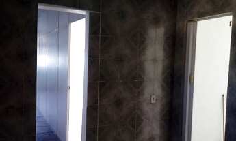 Imagem 4: Alugo Sobrado com 3 Quartos em Vila no RJ