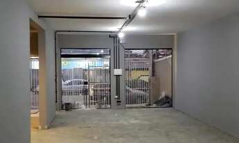 Imagem 3: Casa para venda tem 316 metros quadrados com 5 quartos