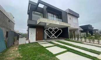 Imagem 3: Conforto e Sofisticação em Casa com Piscina no Condomínio Terras Alpha, Gravataí