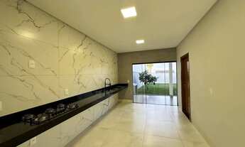 Imagem 4: Casa para Venda em Aparecida de Goiânia, Jardim Helvécia, 3 dormitórios, 3 suítes, 3 banhe